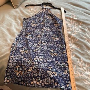 Super cute halter style dress. Size junior large